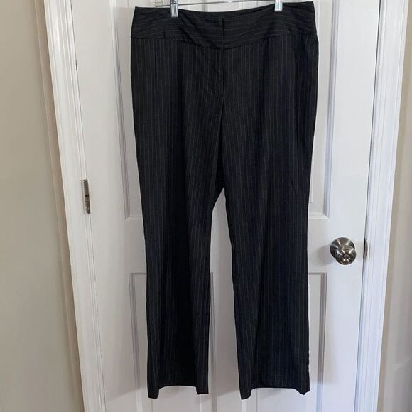 Apt. 9 pinstriped trousers size 14 - Picture 1 of 11
